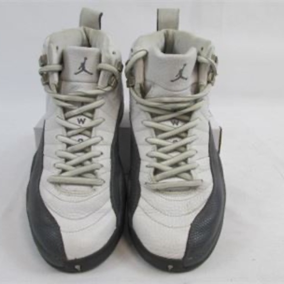 Air Jordan 12 Retro "'Flint Grey" Size: 8 - Picture 5 of 11